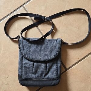 Thirty One Black Gray Crossbody Bag. 8x9x2